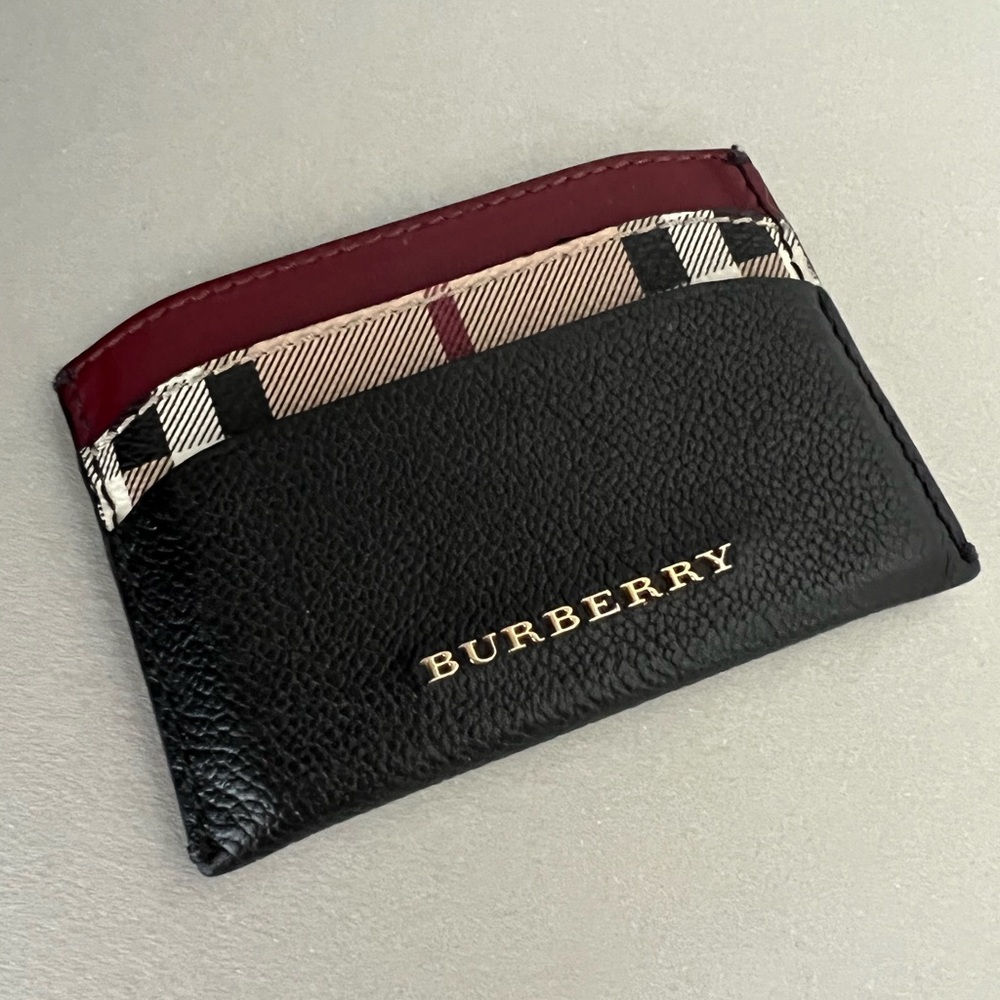 BURBERRY HAYMARKET IZZY CARD CASE